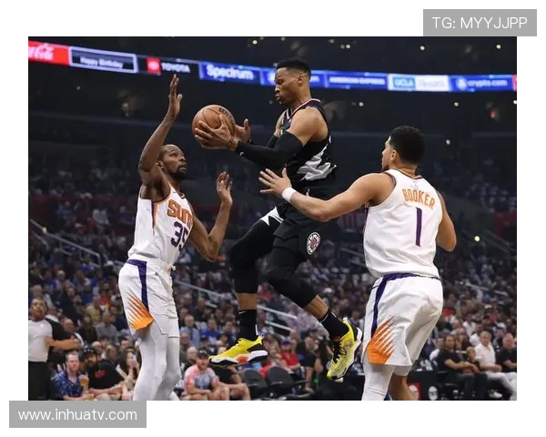 SGA孤胆英雄之夜独砍高分狂投31次砍下全队希望令人动容